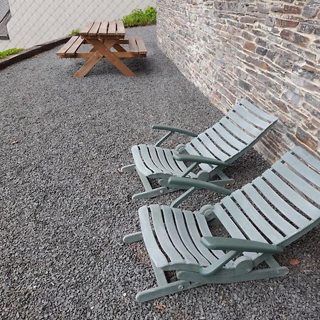 Meuble De Tourisme A Bouillon Apartamento Exterior foto